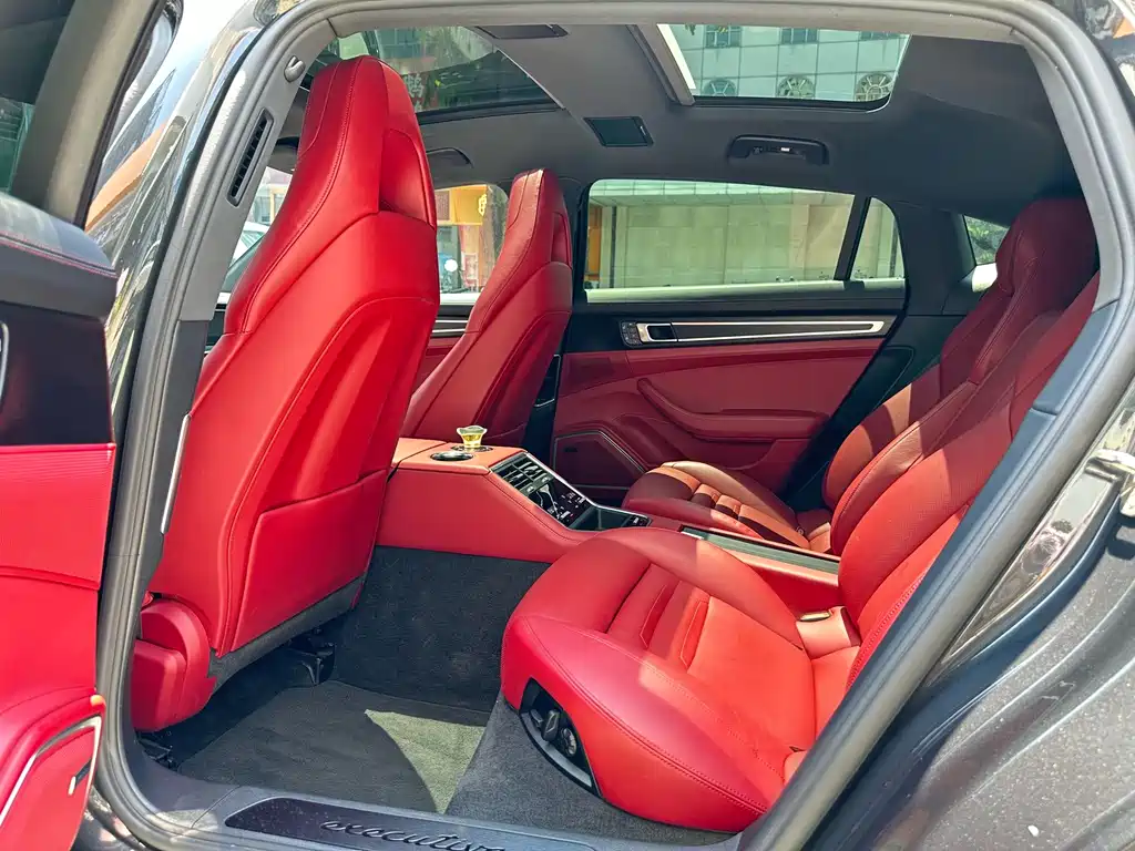Porsche Panamera — миниатюра 6
