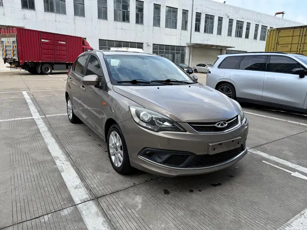 Chery Fengyun 2 — миниатюра 3