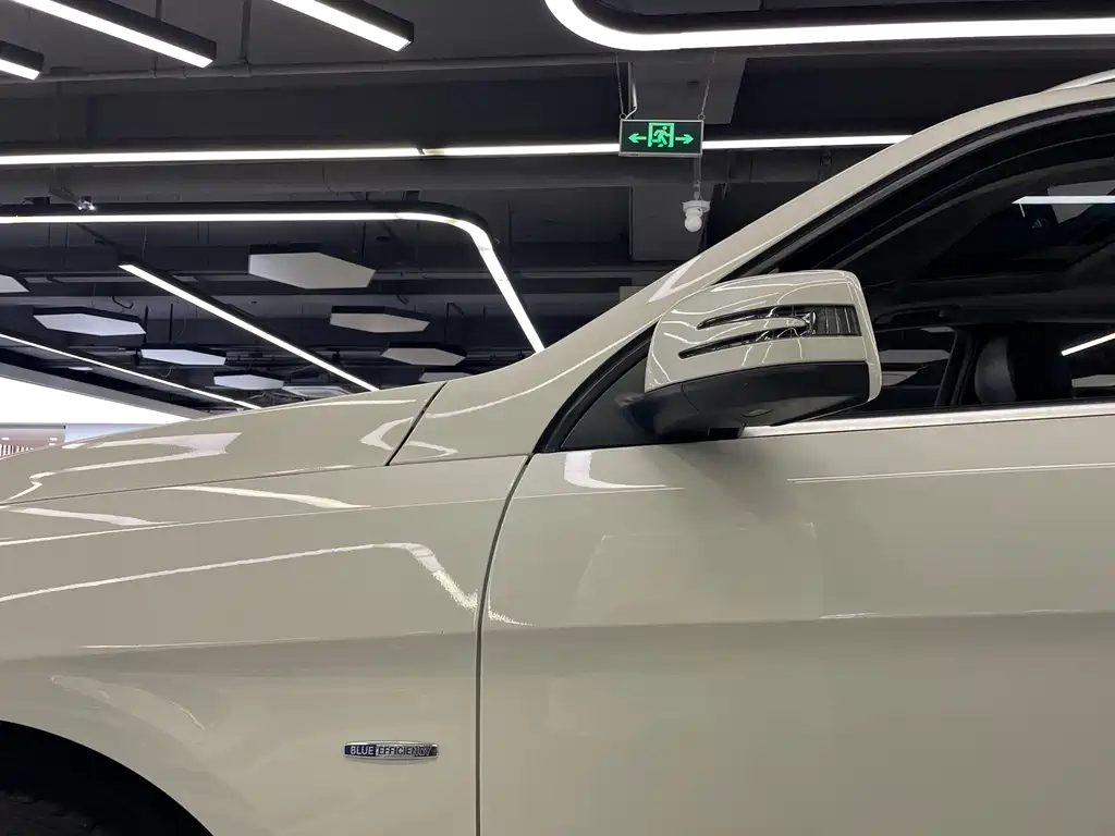 Mercedes-Benz M-Class — миниатюра 42