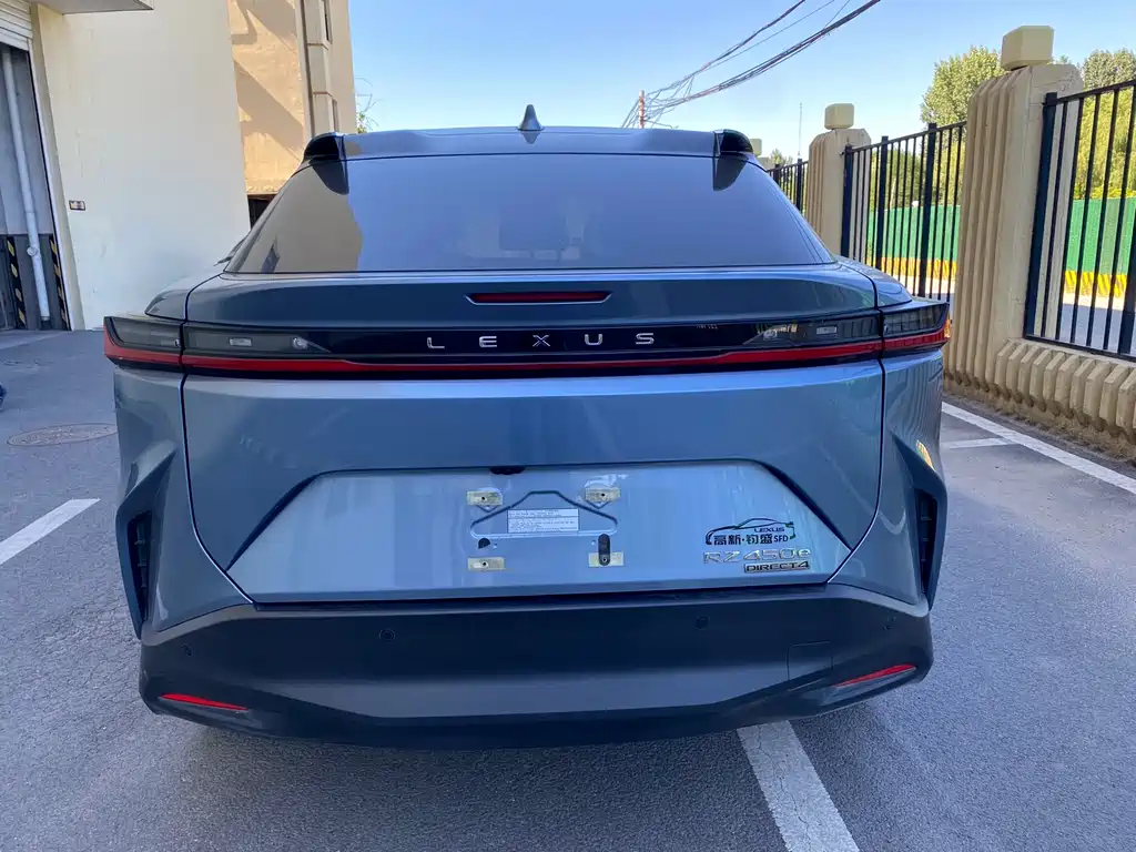 Lexus RZ — миниатюра 3