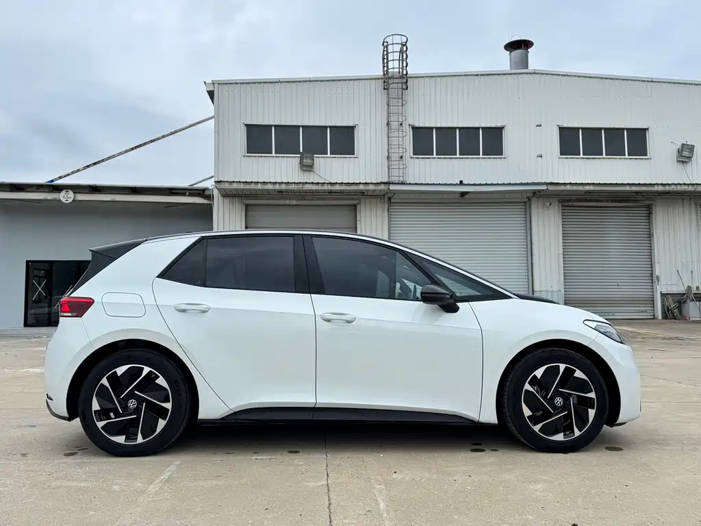 Volkswagen ID.3 — миниатюра 4