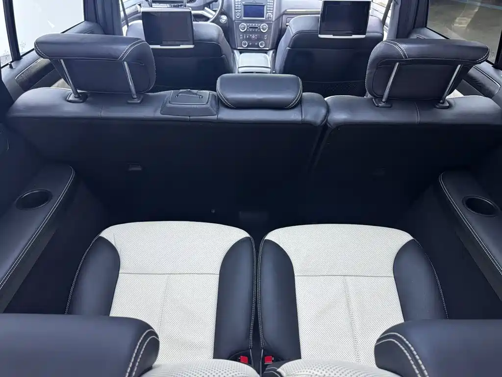 Mercedes-Benz GL-Class — миниатюра 21
