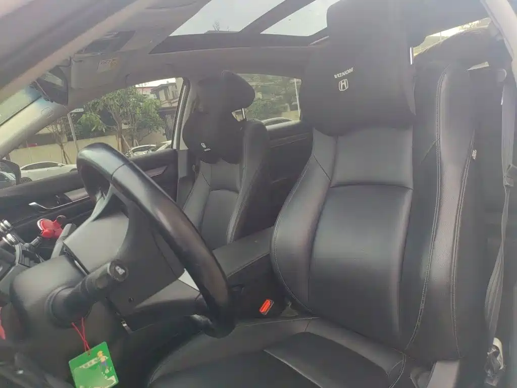 Honda Accord — миниатюра 11