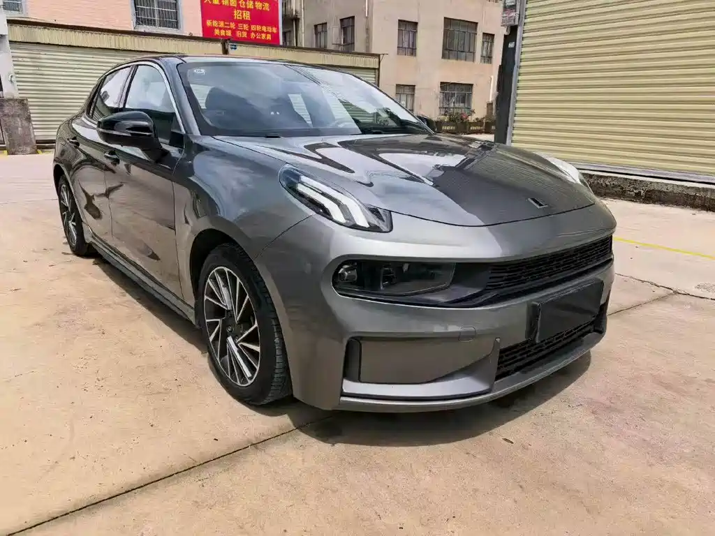 Lynk & Co 03 — миниатюра 3