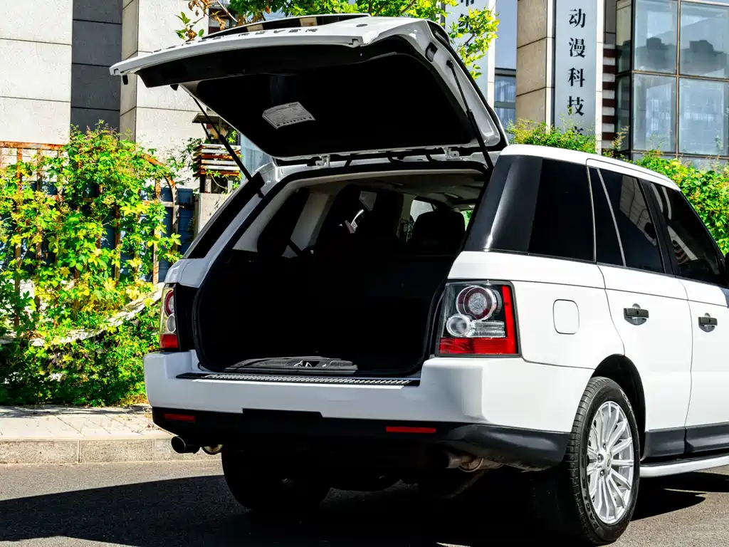 Land Rover Sport — миниатюра 8