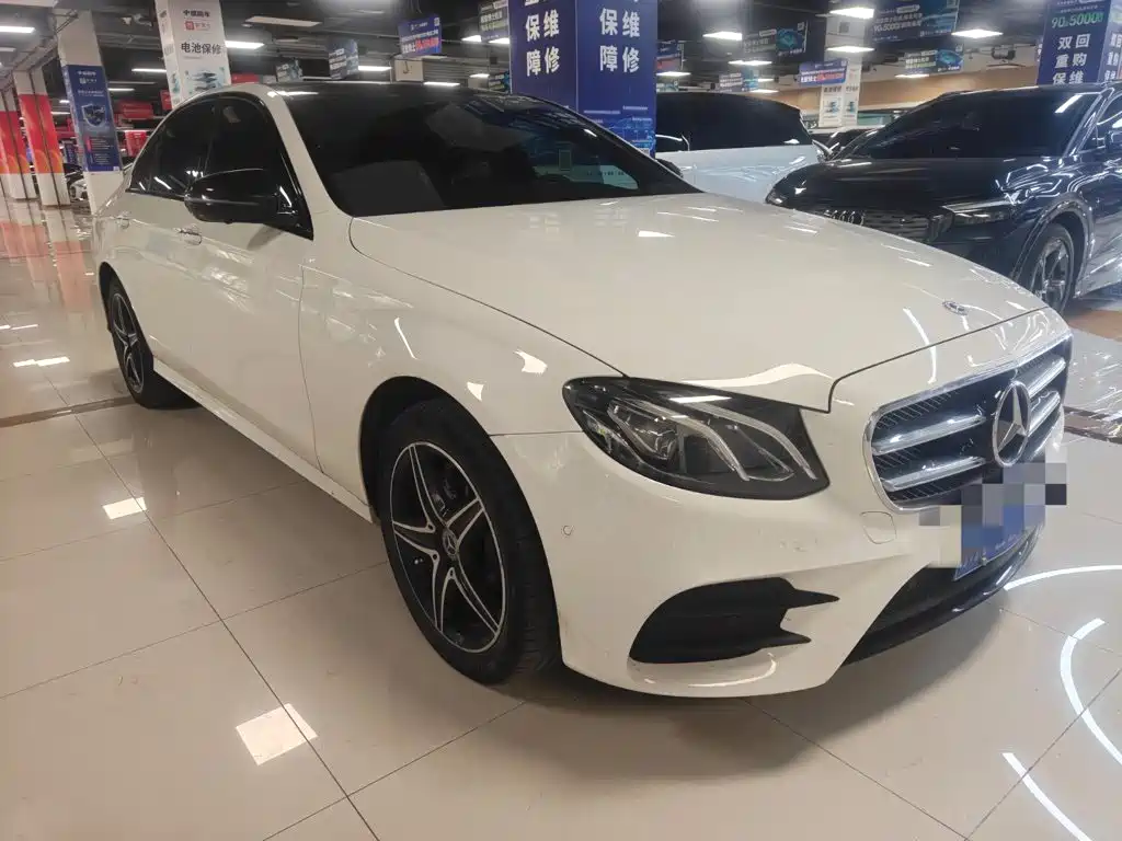 Mercedes-Benz E-Class (Import) — миниатюра 2