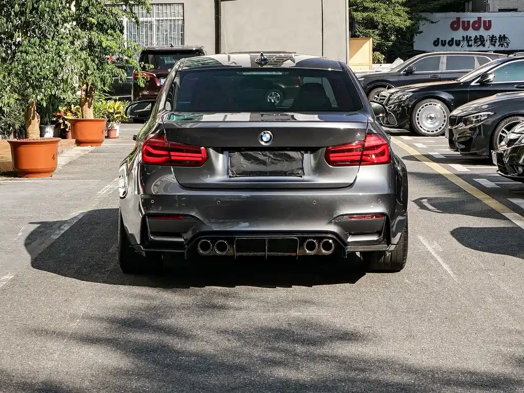 BMW M3 — миниатюра 11