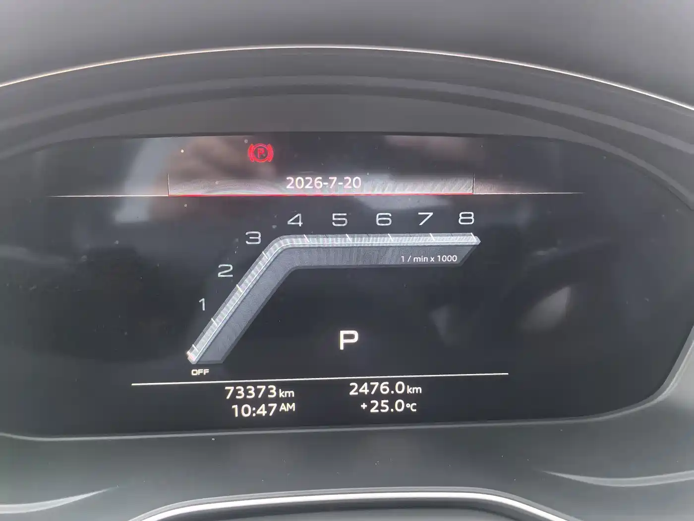 Audi A4L id 4622454 из Китая 9