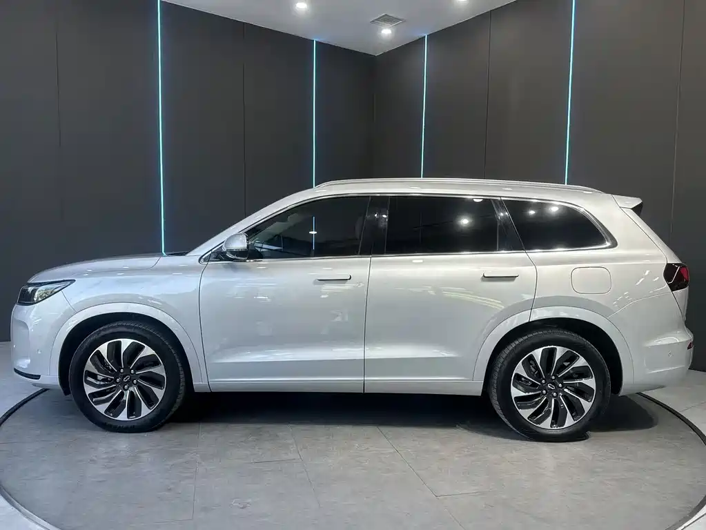 AITO AITO M7 — миниатюра 4