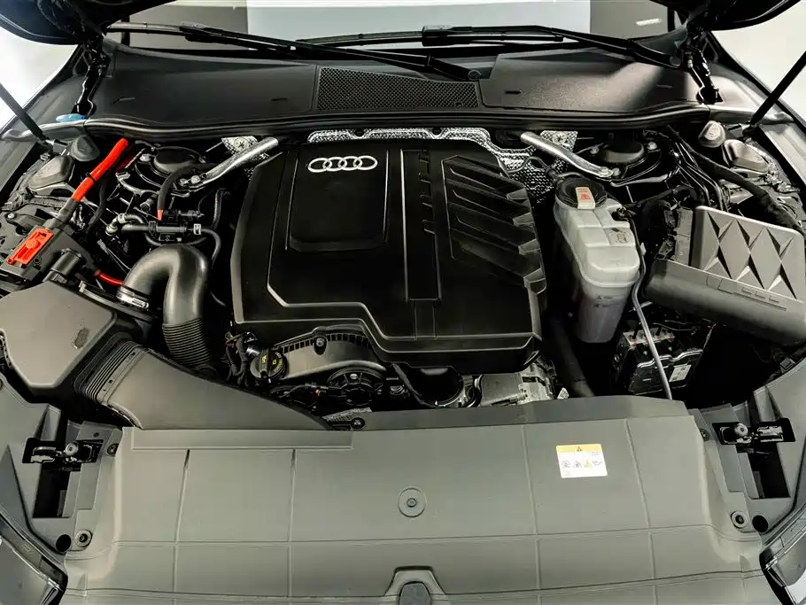 Audi A7L — миниатюра 24