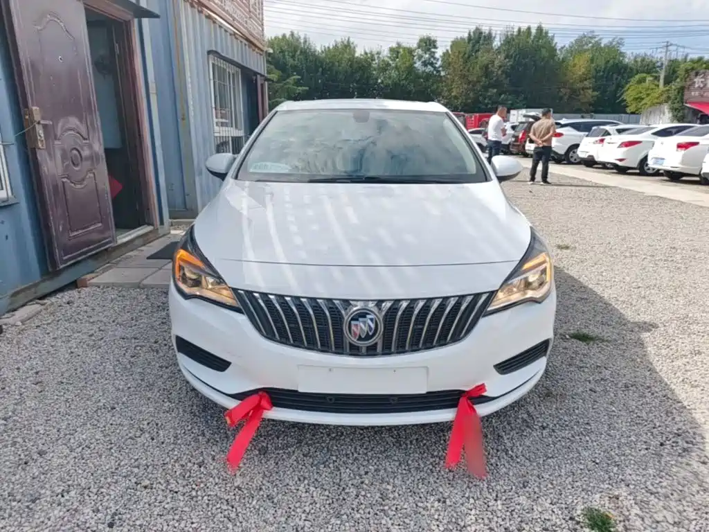 Buick Verano — миниатюра 3