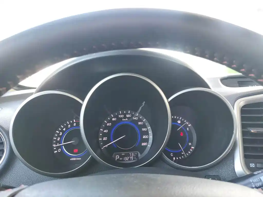 Changan Eado XT — миниатюра 14