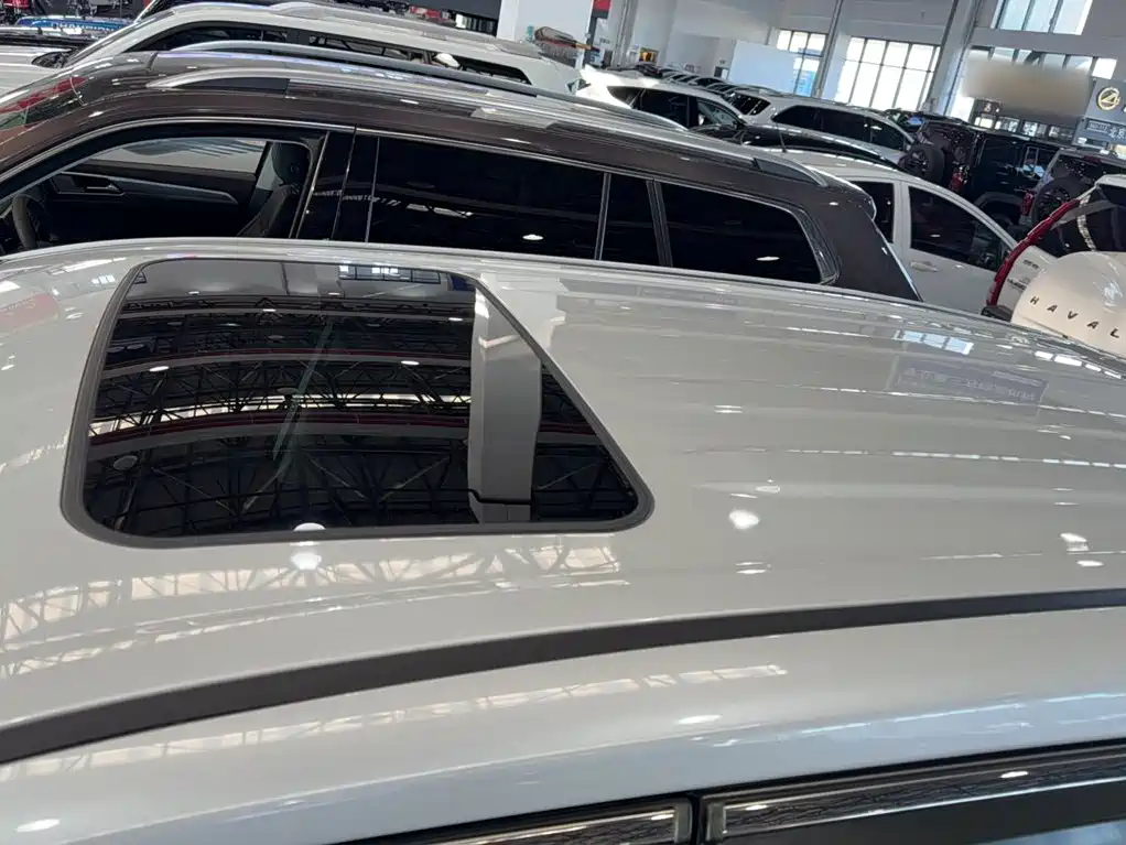 Toyota RAV4 — миниатюра 13