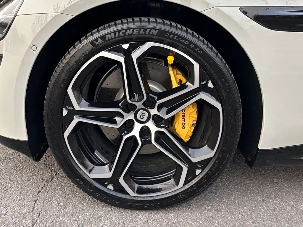 XIAOMI CAR XIAOMI SU7