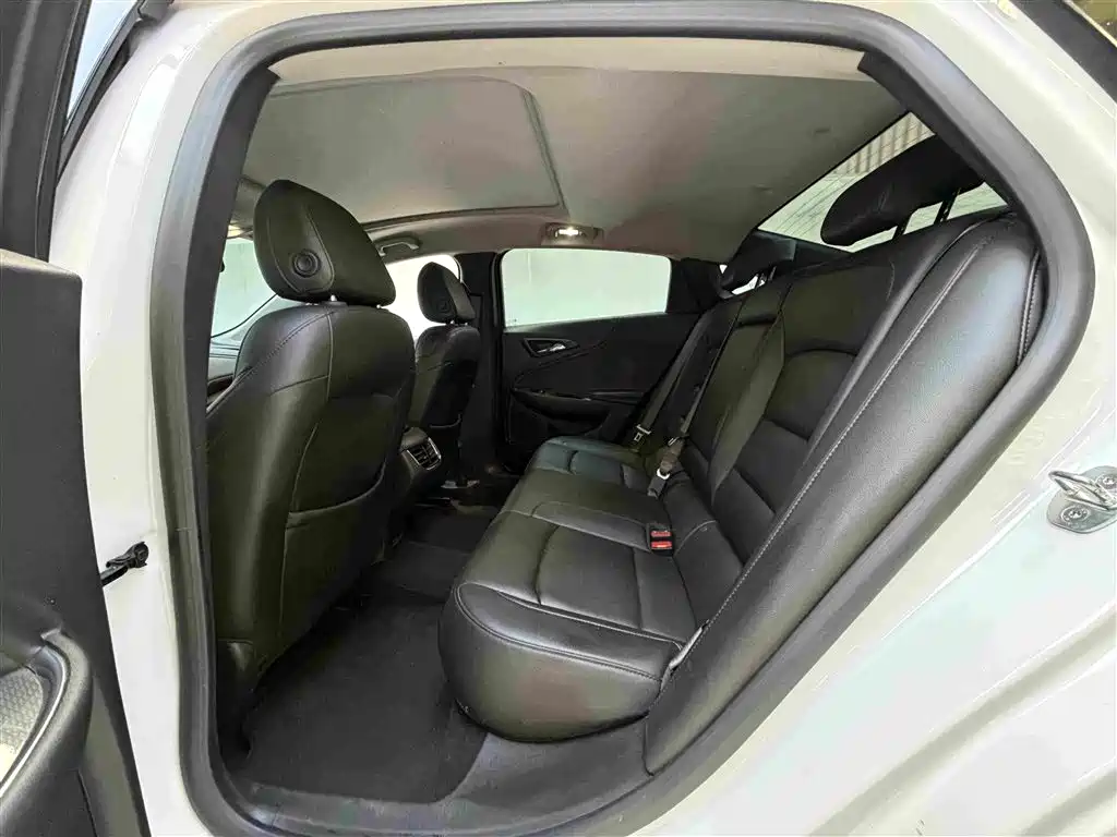 Chevrolet Malibu XL — миниатюра 6