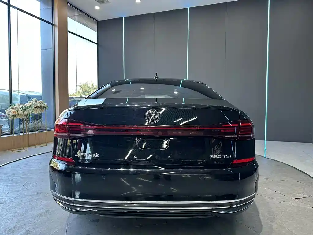 Volkswagen Passat — миниатюра 7