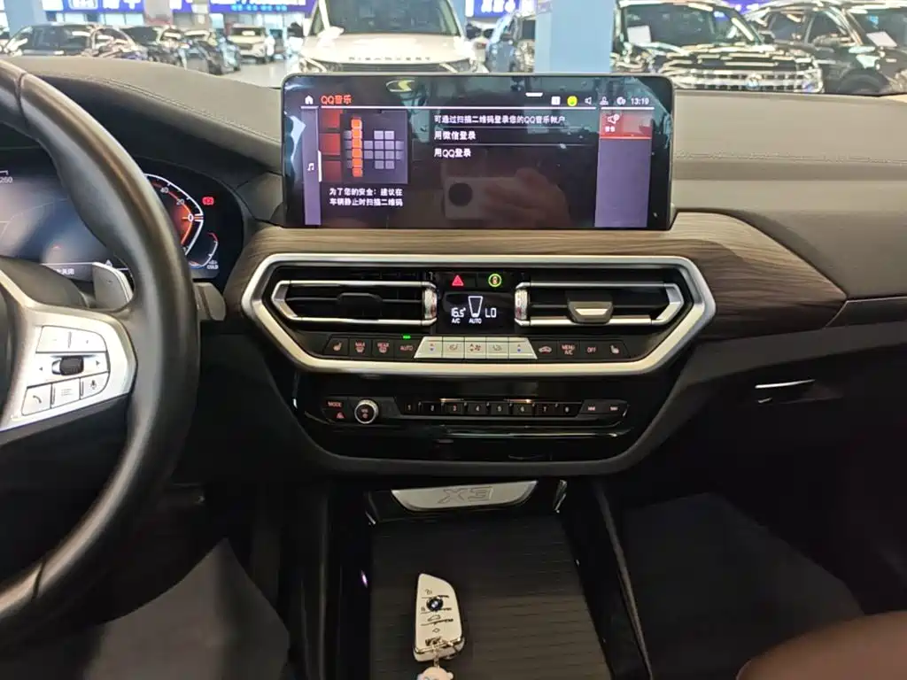 BMW X3 — миниатюра 13
