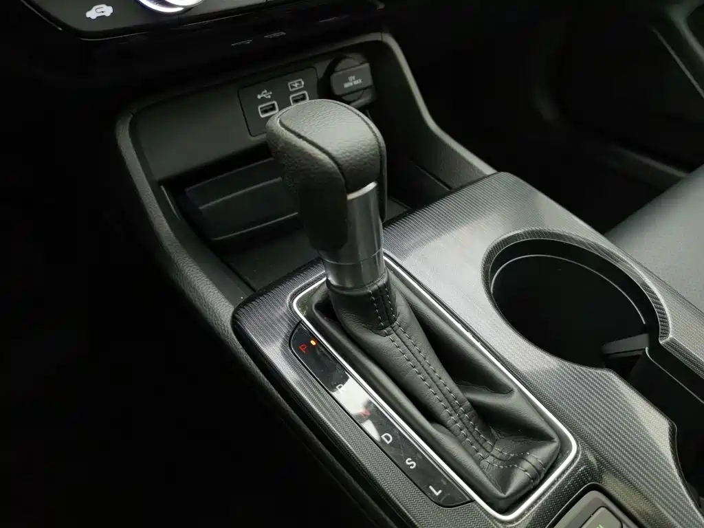 Honda Civic — миниатюра 13