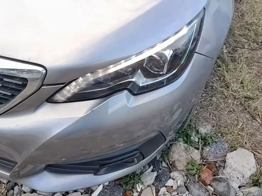 Peugeot 308 — миниатюра 24