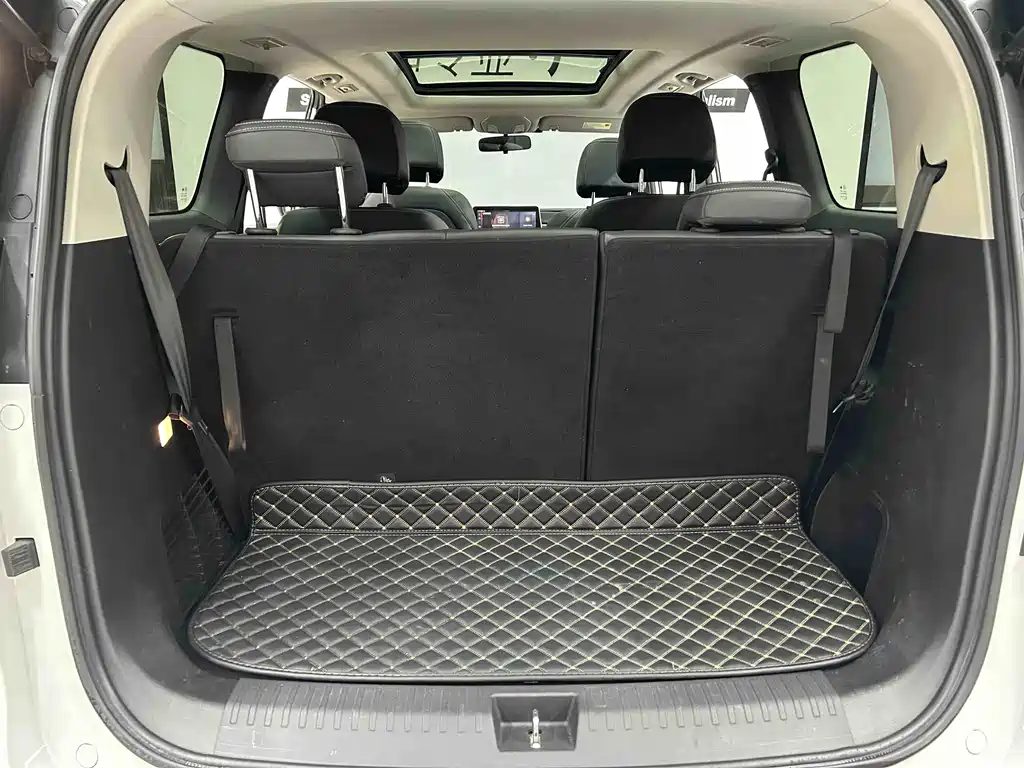 SAIC MAXUS CHASE G50