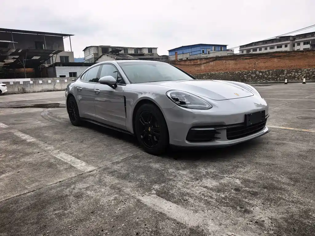 Porsche Panamera — миниатюра 3