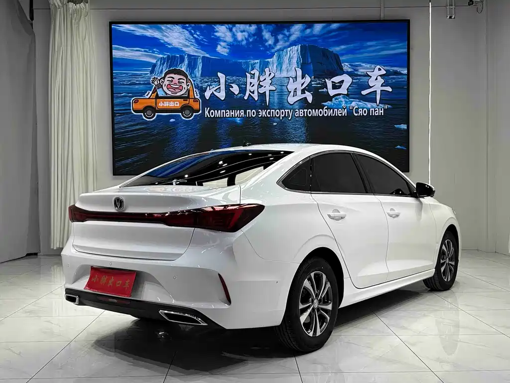 Changan Eado — миниатюра 4