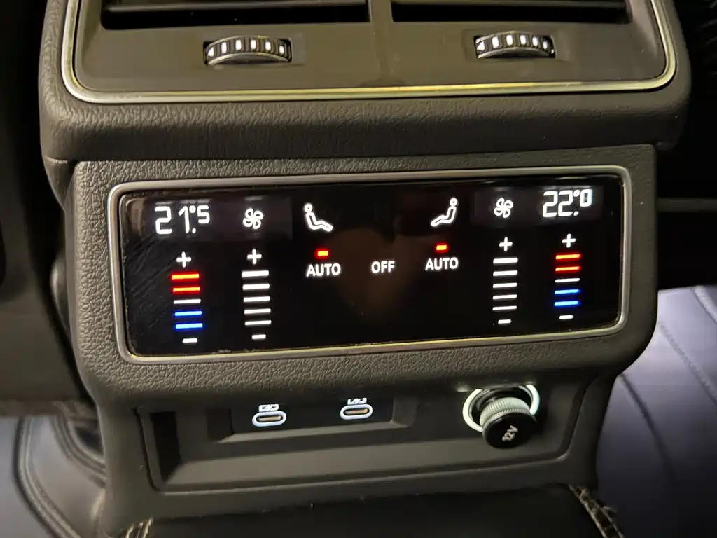 Audi A6L — миниатюра 12