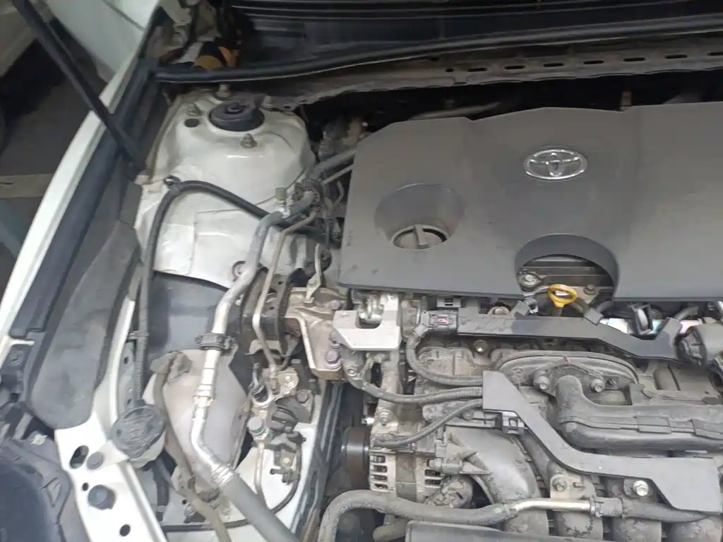 Toyota Camry — миниатюра 20