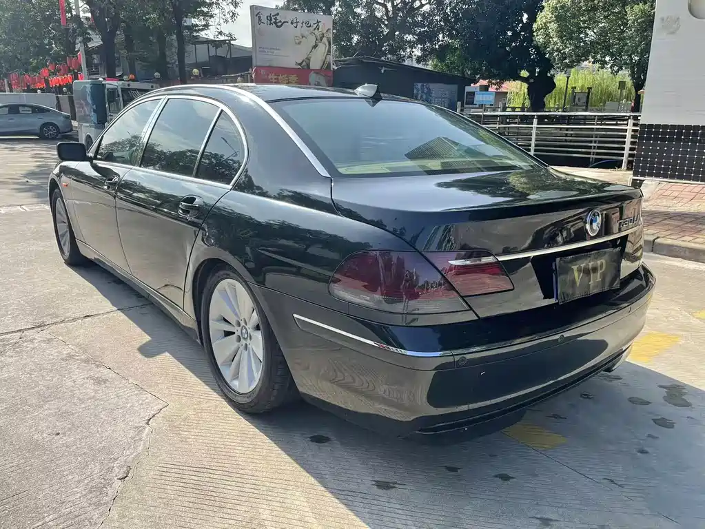 BMW 7 Series 7 2005 730Li