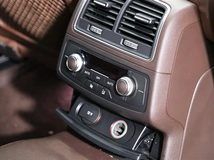 Audi A6L — миниатюра 15