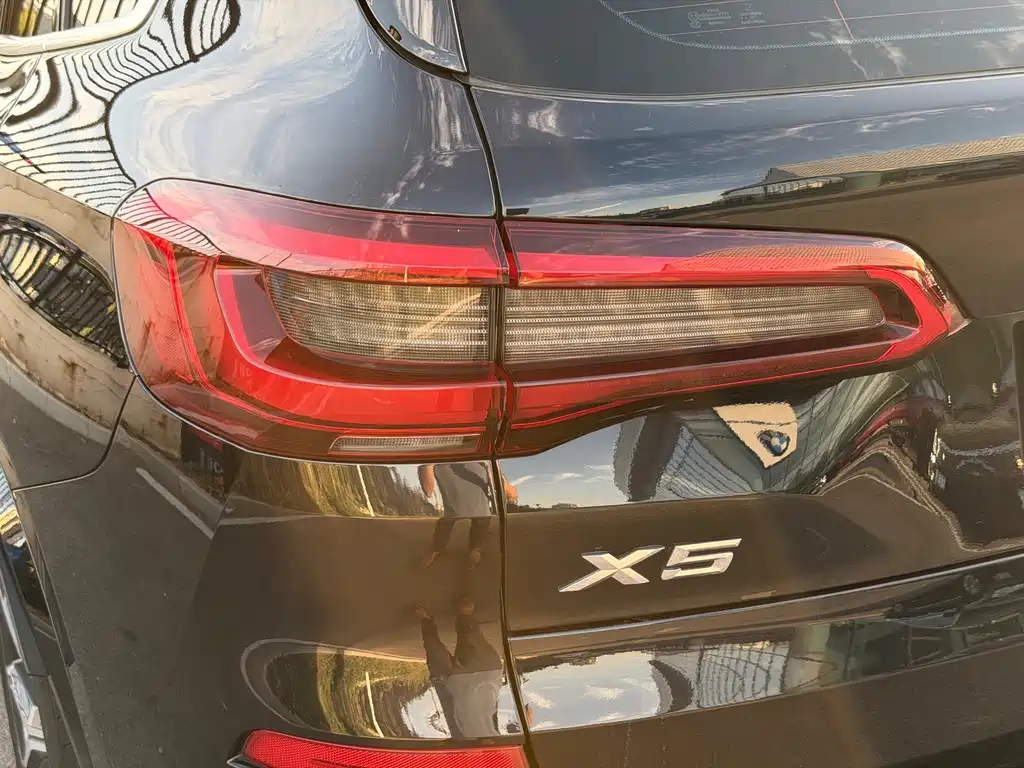 BMW X5 (Import) — миниатюра 29