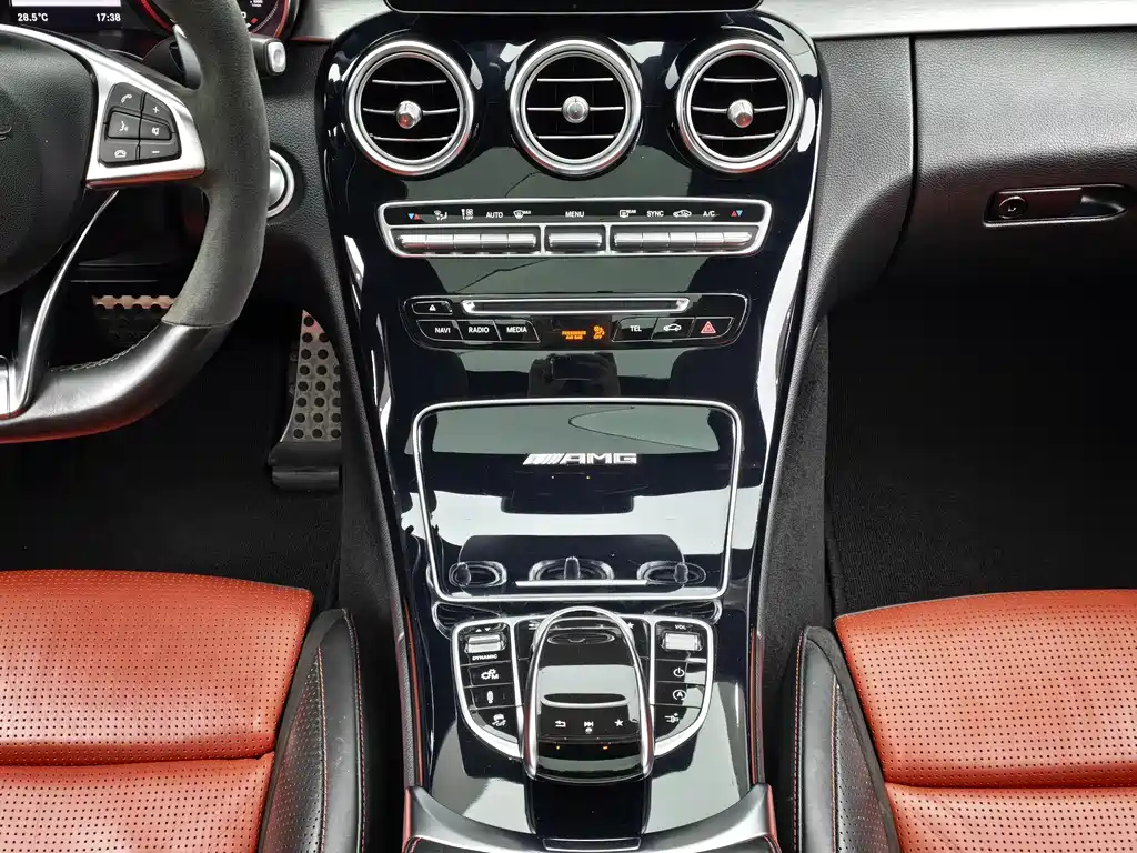 MERCEDES-BENZ C CLASS AMG