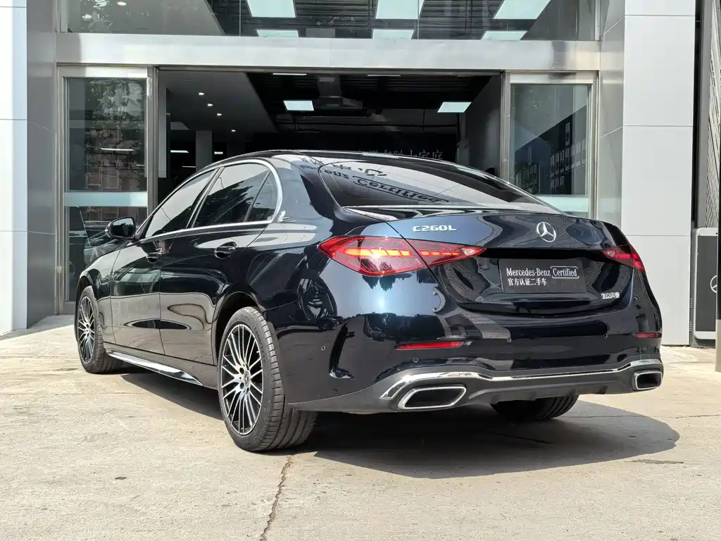 Mercedes-Benz C-Class 2023 — фото 25