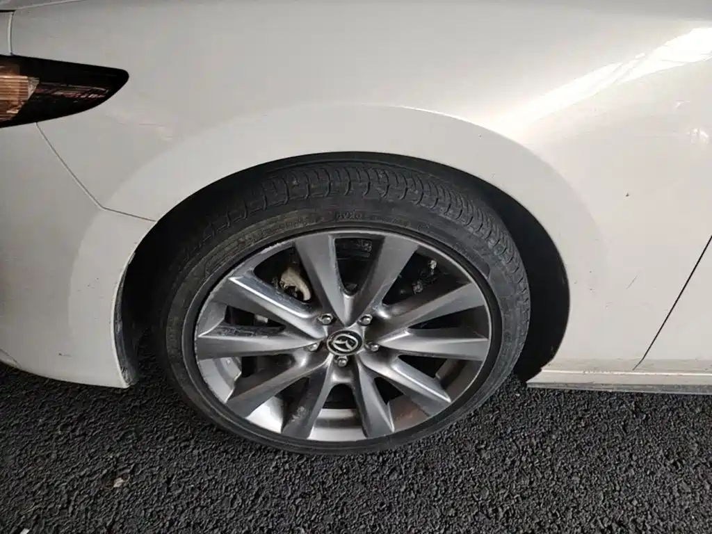 Mazda 3 Axela — миниатюра 23