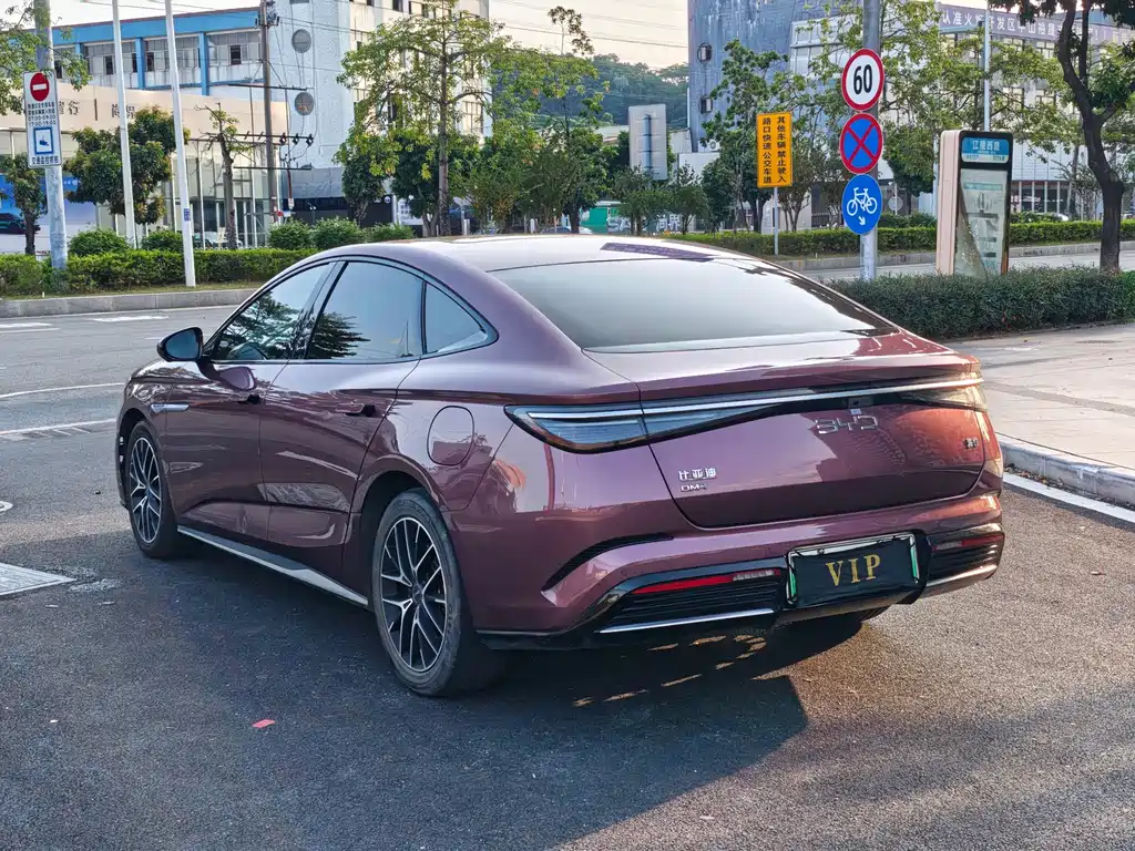 BYD Seal — миниатюра 15
