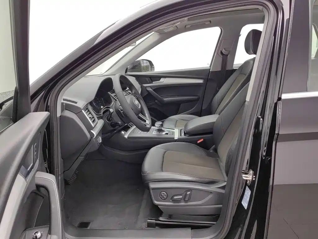 Audi Q5L — миниатюра 10