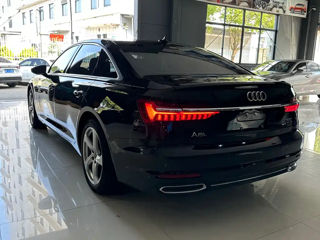 Audi A6L 2022 45 TFSI quattro