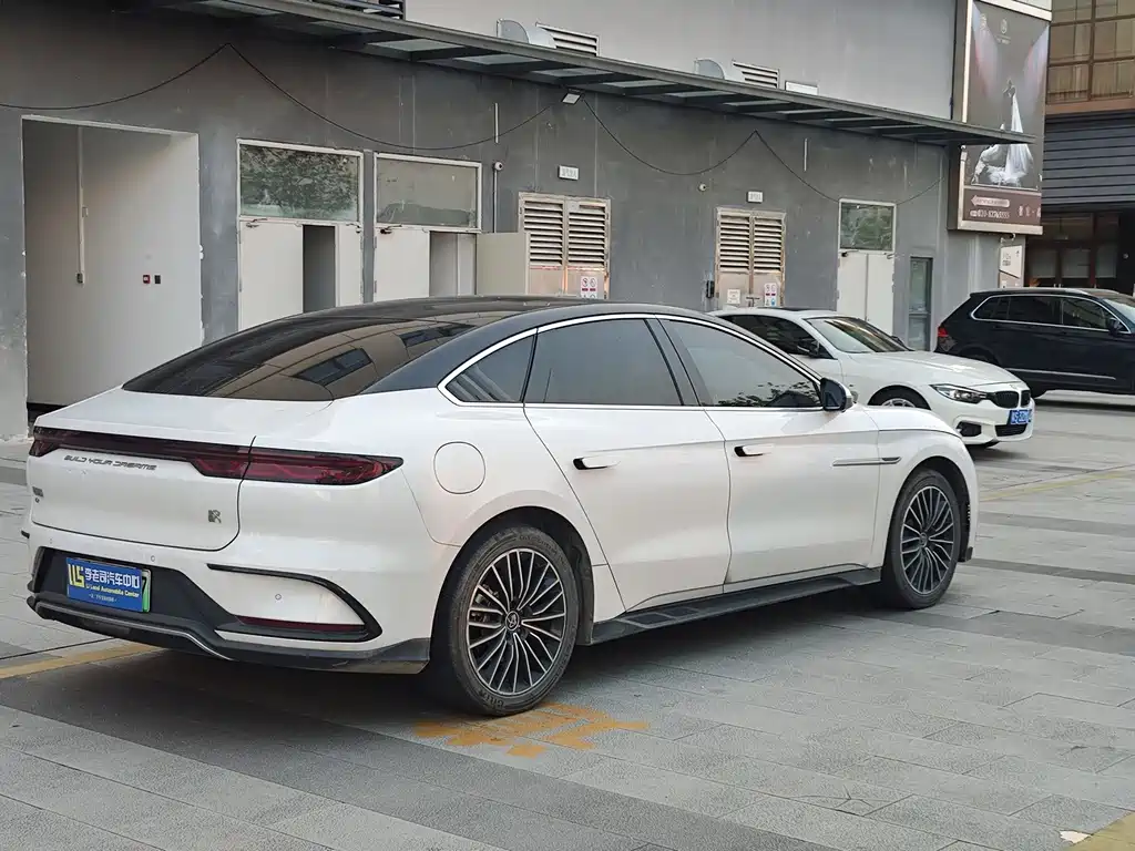 BYD Han — миниатюра 4