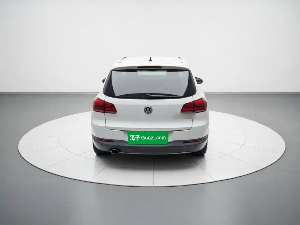 Volkswagen Tiguan — миниатюра 3