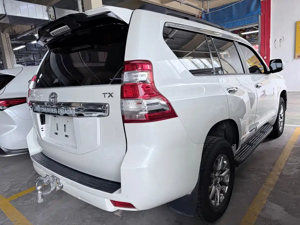 Toyota Prado — миниатюра 18