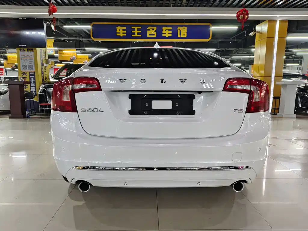 Volvo S60 — миниатюра 8