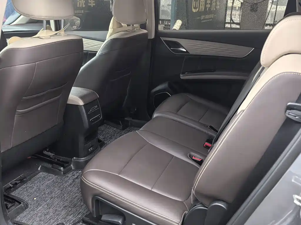 BYD MAX New Energy — миниатюра 16