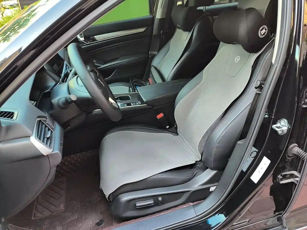 Honda Accord 2022 — фото 11