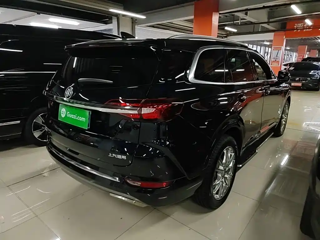 Buick Enclave — миниатюра 7