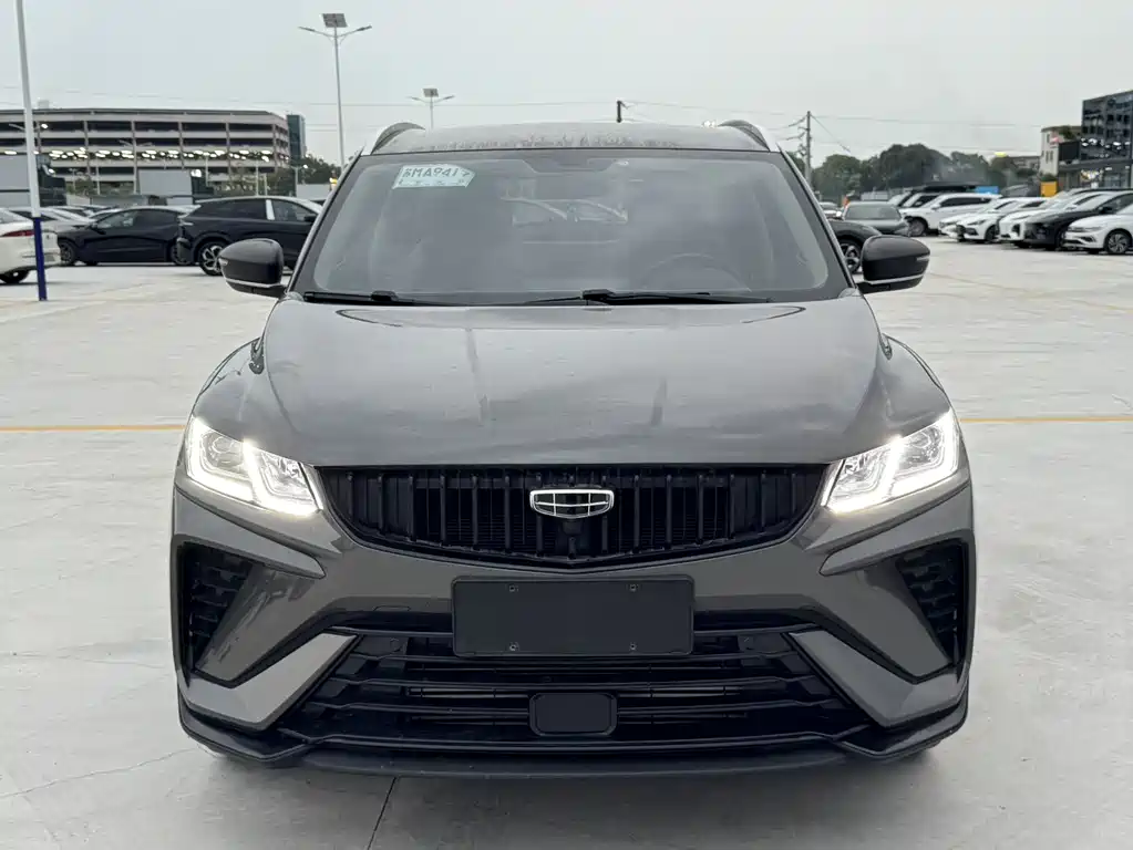 Geely Binyue - фото 2