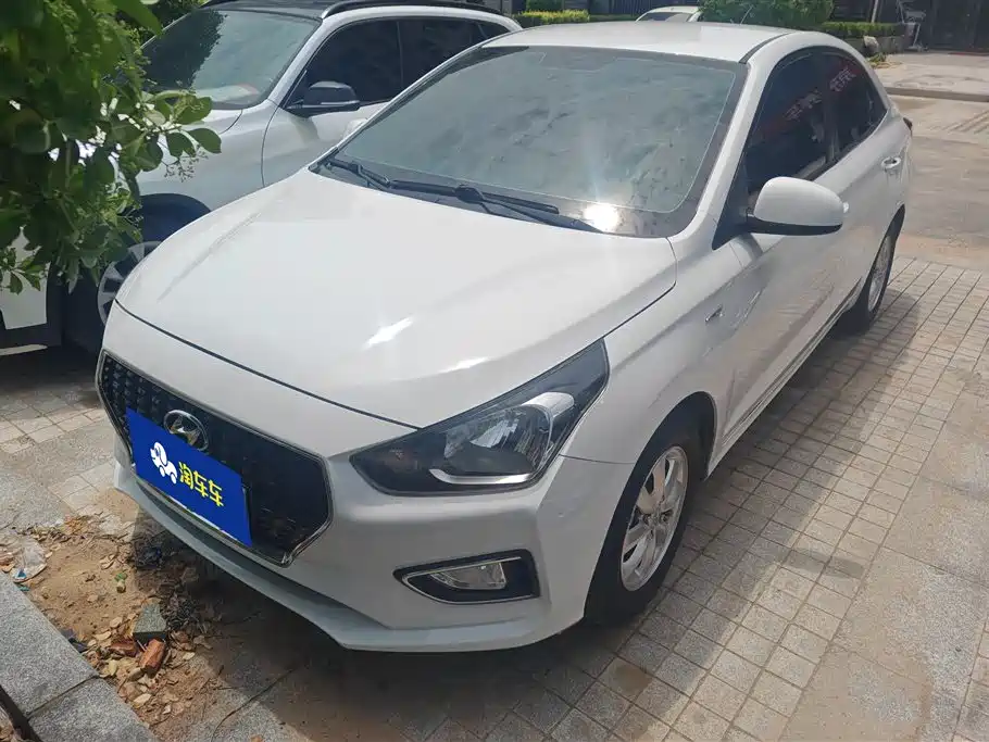 Купить Hyundai Verna