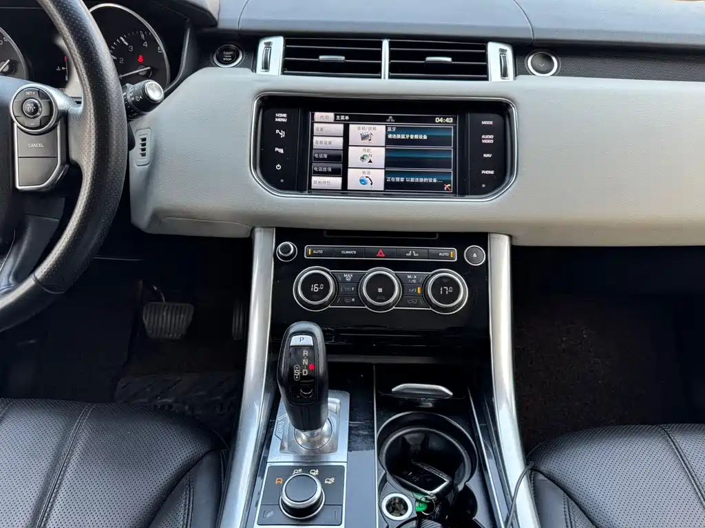 Land Rover Sport — миниатюра 16