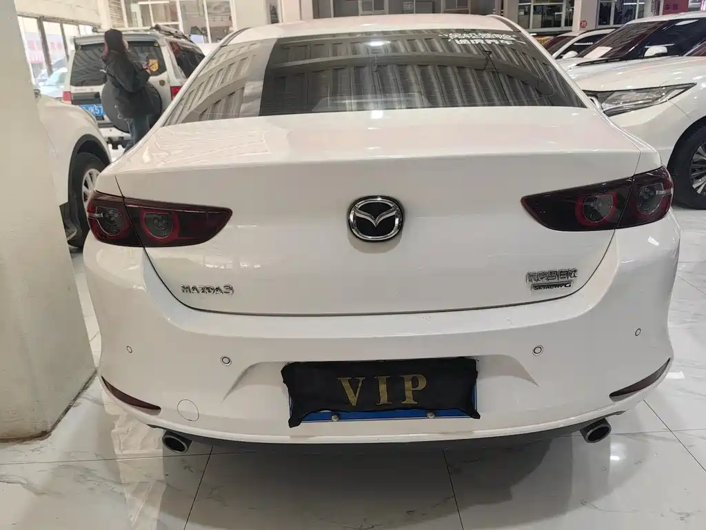MAZDA 3 ANGKESAILA