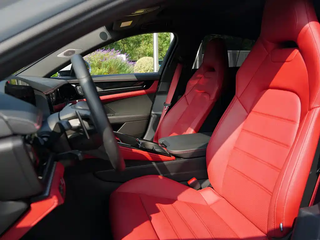 Porsche Panamera Hybrid — миниатюра 9