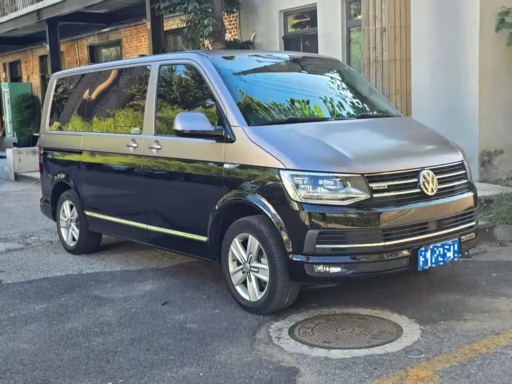 Volkswagen Multivan — миниатюра 3